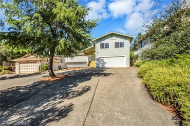 Lake Home For Sale in Hidden Valley Lake, California