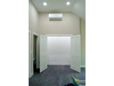 Additional listing photo 4