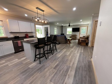 Welcome to this beautifully built 2024 ranch, thoughtfully - photo 2