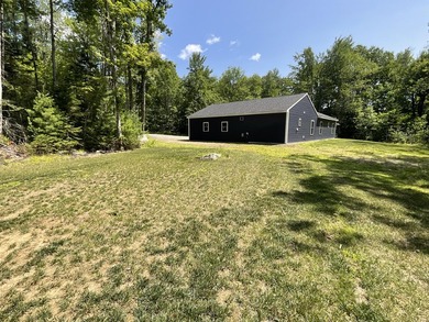 Welcome to this beautifully built 2024 ranch, thoughtfully - photo 5