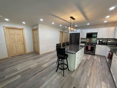 Welcome to this beautifully built 2024 ranch, thoughtfully - photo 9