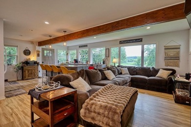 126 feet of frontage on the Wisconsin River! This updated 2 - photo 16