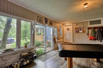 126 feet of frontage on the Wisconsin River! This updated 2 - photo 27