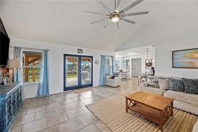 Waterfront living just got an upgrade. Welcome to 106 Dove Drive - photo 4