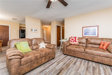 Discover comfort, space, and convenience in this charming - photo 14