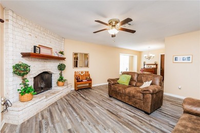 Discover comfort, space, and convenience in this charming - photo 15
