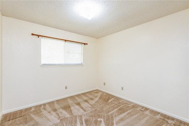 Discover comfort, space, and convenience in this charming - photo 21