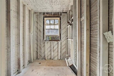 This property hold endless potential to become the home of your - photo 24