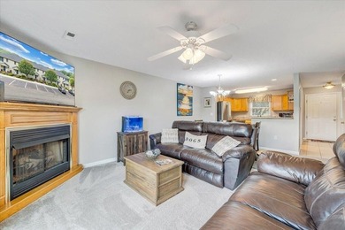 Waterfront, short-term rentable townhouse in a highly desirable - photo 24