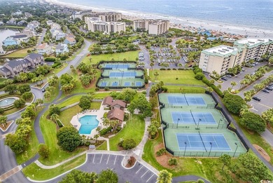 Wake up to the sound of waves and sweeping ocean views from this - photo 25