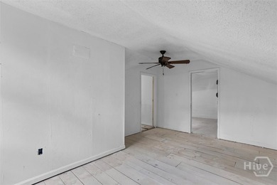 This property hold endless potential to become the home of your - photo 30