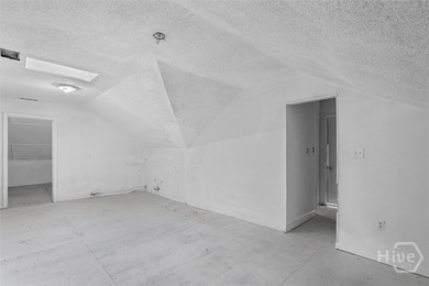 This property hold endless potential to become the home of your - photo 31