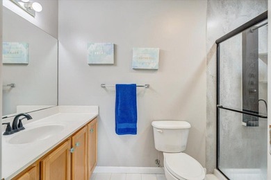 Waterfront, short-term rentable townhouse in a highly desirable - photo 33