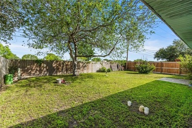 Discover comfort, space, and convenience in this charming - photo 34