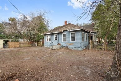 This property hold endless potential to become the home of your - photo 34