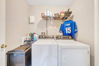 Waterfront, short-term rentable townhouse in a highly desirable - photo 46