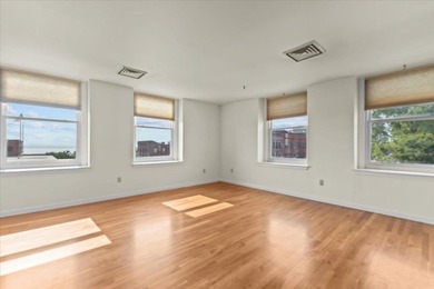 Lake Champlain - Chittenden County Condo For Sale in Burlington Vermont