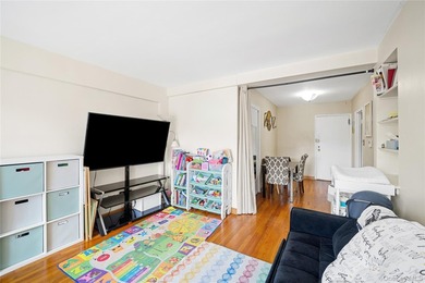 Tucked into the highly desirable Windsor Park Community, this - photo 9