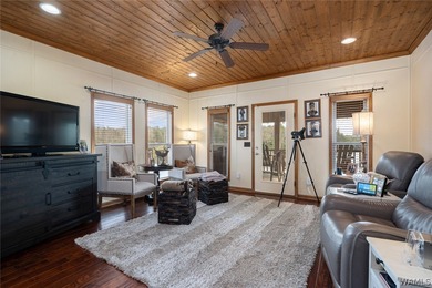 Welcome to Rooster Hollow, a remarkable 133-acre estate in - photo 7