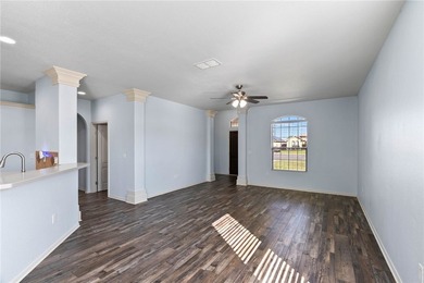 Why choose between a quiet sanctuary and a central location when - photo 2