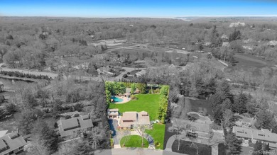 One of the largest and most spectacular properties in the - photo 6