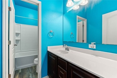 Why choose between a quiet sanctuary and a central location when - photo 9