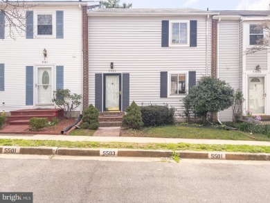 Lake Townhome/Townhouse Off Market in Burke, Virginia