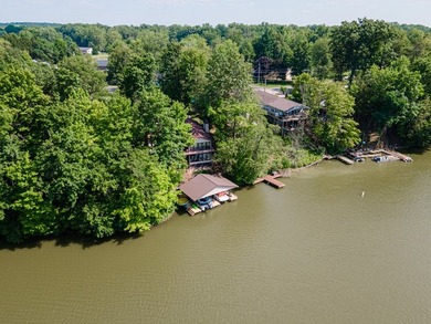 Rustic charm abounds in this beautiful Candlewood lakefront - photo 7