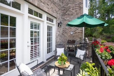 You'll find exceptional curb appeal and functionality in this - photo 4
