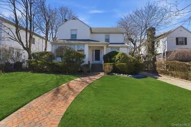 Welcome to 373 Northfield Rd, a beautiful center hall colonial - photo 1