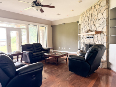 Waterfront Living at It's Finest - photo 7