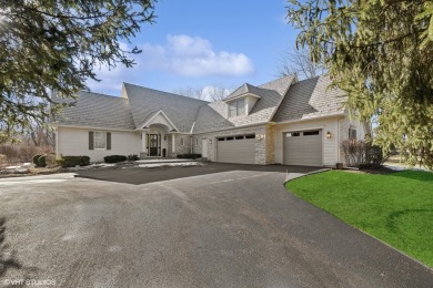 Lake Home Sale Pending in Mundelein, Illinois