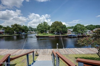 Waterfront Living at It's Finest! Welcome to this beautifully - photo 11