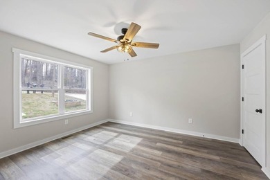 Escape to Lake Hartwell in this thoughtfully designed new - photo 14