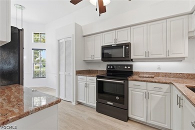 Fort Myers pool home in Cross Creek Estates-with 3 bedrooms, 2 - photo 14