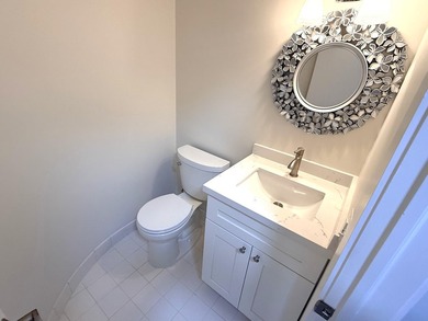 IMPERIAL POINT COLLANADES. BEAUTIFULLY RENOVATED 1BR/1.5BA - photo 14