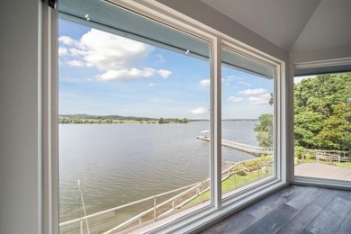 Luxury Lakefront Estate on 2.88 Acres - Lake Hudson - photo 28