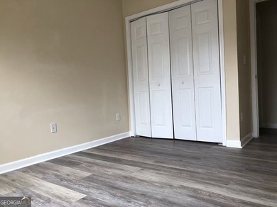 Excellent investment opportunity. This tenant-occupied townhome - photo 8
