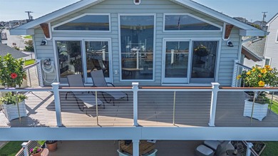 Bayfront boaters' paradise. Welcome to 1411 East Shore - photo 12