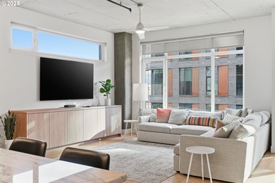 Exceptional opportunity in the coveted Pinnacle building in