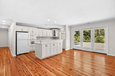 Uncommon opportunity in River Oaks Estates, off Waverly Road - photo 14