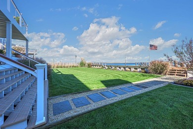 Bayfront boaters' paradise. Welcome to 1411 East Shore - photo 20