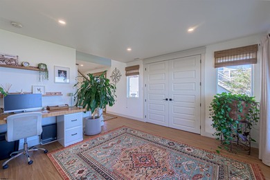 Bayfront boaters' paradise. Welcome to 1411 East Shore - photo 28