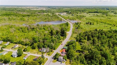 Welcome to this affordable and well-maintained home in the heart - photo 38