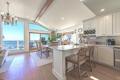 Bayfront boaters' paradise. Welcome to 1411 East Shore - photo 46