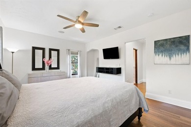 One or more photo(s) has been virtually staged. Welcome to 4555 - photo 54