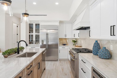 Welcome to your dream home in the heart of Tequesta! This brand - photo 9