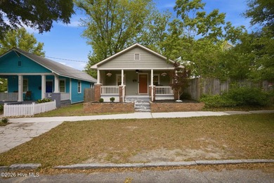 Rare downtown gem expertly renovated with upscale finishes and - photo 4