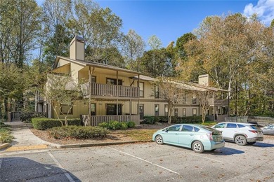 Completely renovated 2 bedroom condo in Sandy Springs! Kitchen