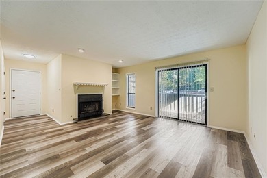 Completely renovated 2 bedroom condo in Sandy Springs! Kitchen